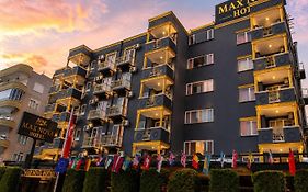 Max Nova Hotel